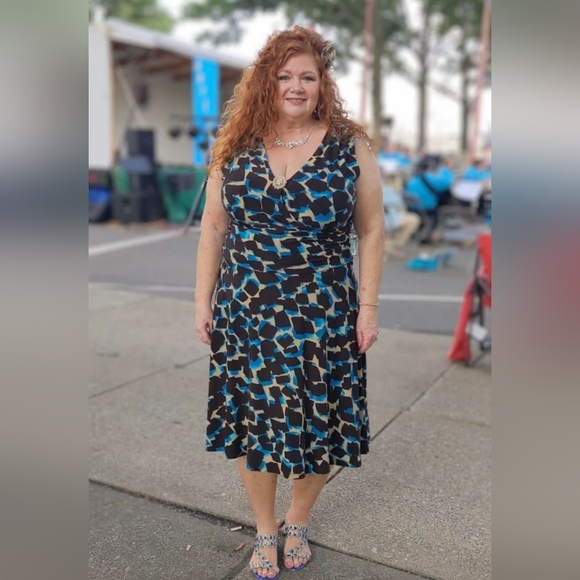 Meet your Posher, Jaime - Picture 5 of 16